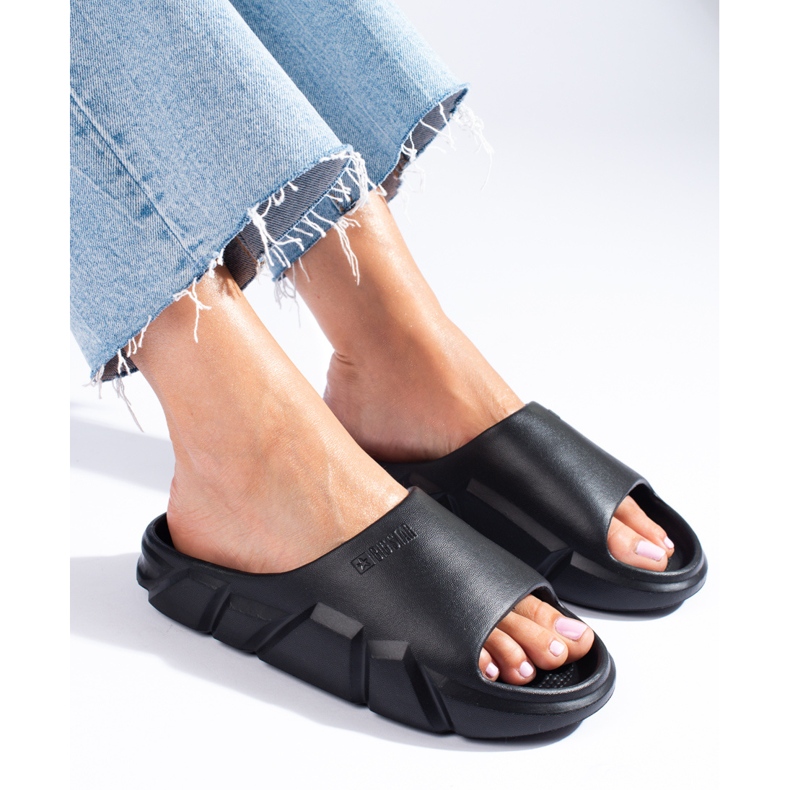 Pantuflas negras para mujer Big Star LL274594906 negro 1