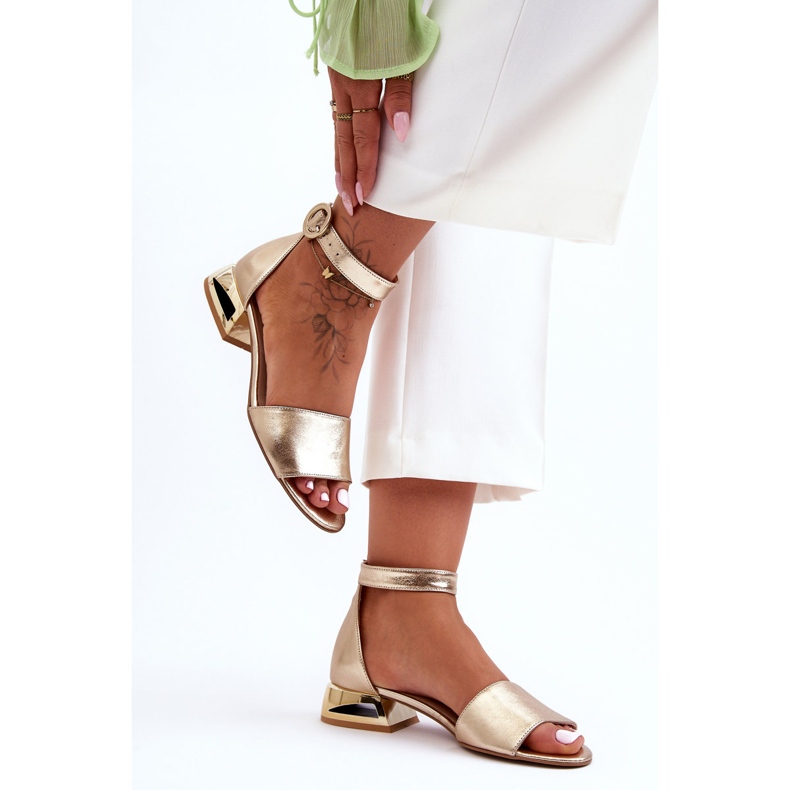 Sandalias De Piel Con Tacones Dorados Laura Messi 2143 Oro 2 Sandalias De Piel Con Tacones Dorados Laura Messi 2143 Oro 2