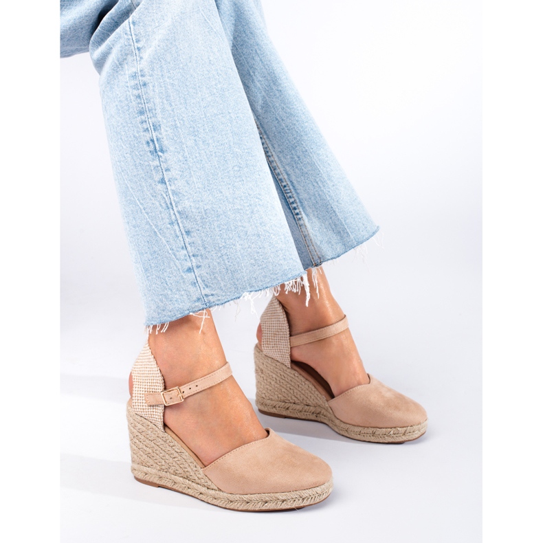 Alpargatas mujer cuña Shelovet beige 1