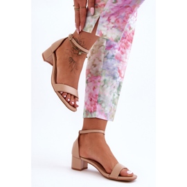 Sandalias De Tacón Piel Liso Beige ¡Inspírame! 1