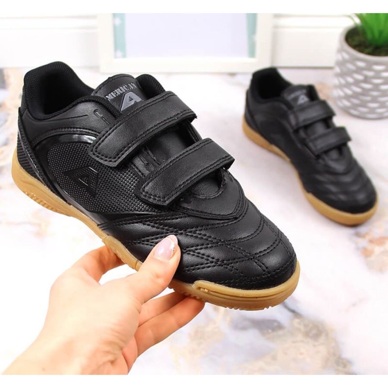 News American Club Jr. AM913 zapatillas de interior negras con velcro negro 1