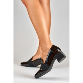 La.Fi Salones de charol con tacones bajos negro 3