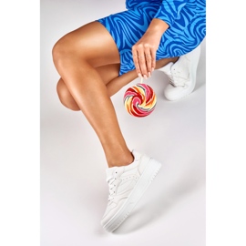 Deportivas clásicas blancas de Emili blanco 2 Deportivas clásicas blancas de Emili blanco 2