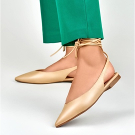 Bailarinas atadas beige 3