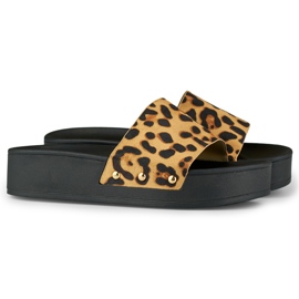 Zapatillas de mujer en la plataforma de leopardo. marrón 1