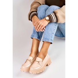 Zapatos plataforma beige lacados 4