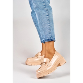 Zapatos plataforma beige lacados 7