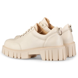 Zapatos ecopiel beige 1