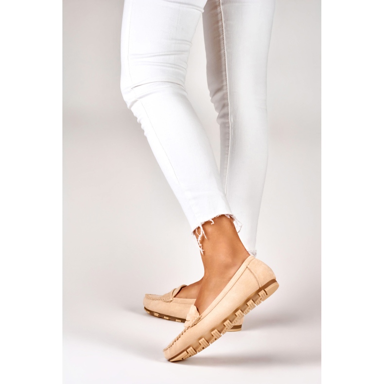 Cómodos mocasines mujer beige 2 Cómodos mocasines mujer beige 2