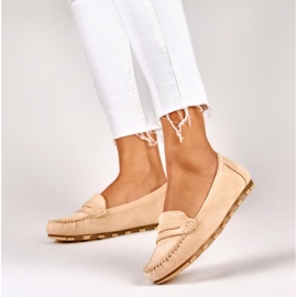 Cómodos mocasines mujer beige 6