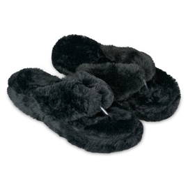Chanclas negras con pelo negro 5
