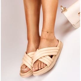 Cómodas zapatillas de estar por casa de mujer beige de Fushi 6