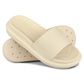 Cómodas zapatillas de estar por casa clásicas beige para mujer 1