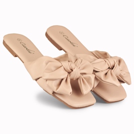 Chanclas con lazo beige de Isanna 1