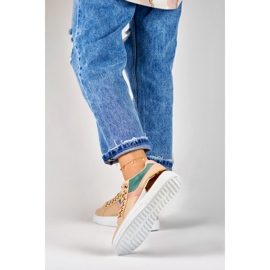 Zapatillas de mujer en la plataforma Eliza. beige 2