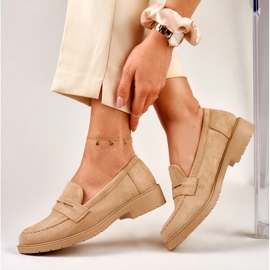 Zapatos mujer clasicos beige ante 6