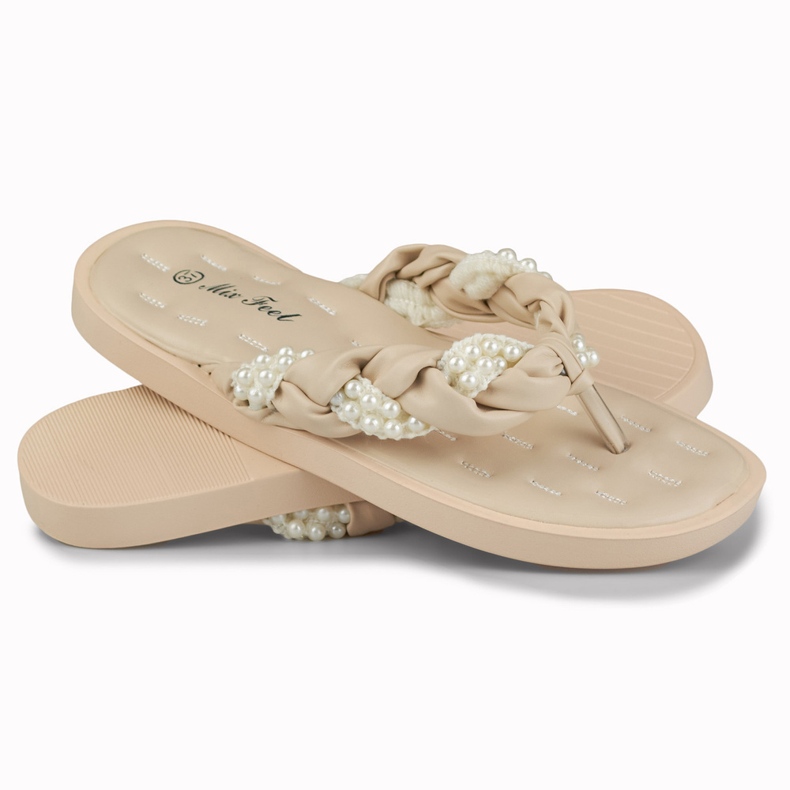 Chanclas mujer beige con perlas 1