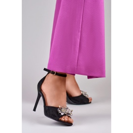Sandalias de tacón con abalorios decorativos negro 4