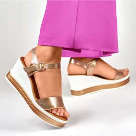 Sandalias cuña mujer cómodas dorado 6