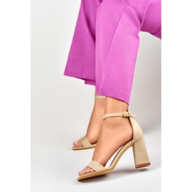 Sandalias beige tacón 1 Sandalias beige tacón 1