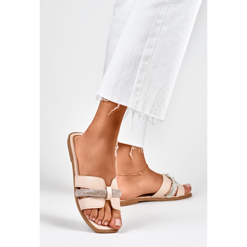 Chanclas de mujer beige con lentejuelas 2