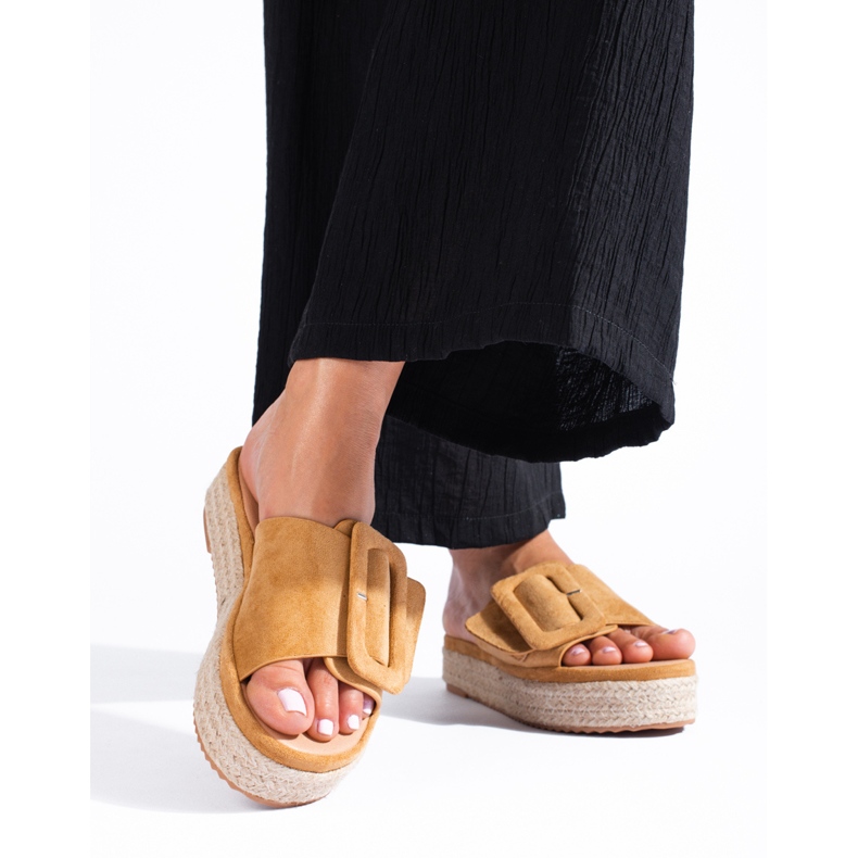Chanclas Shelovet de ante camel beige 2