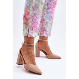 Zapatos De Tacón De Ante Diamante Beige Oscuro Con Circonitas Cúbicas 1 Zapatos De Tacón De Ante Diamante Beige Oscuro Con Circonitas Cúbicas 1