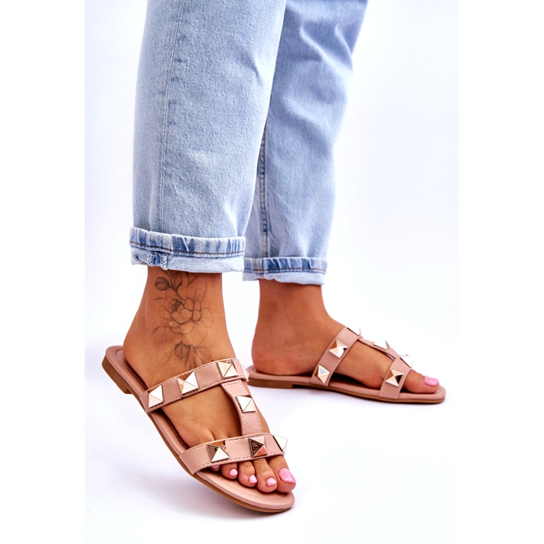 Zapatillas para mujeres con grandes tachuelas desnudas rosado 2 Zapatillas para mujeres con grandes tachuelas desnudas rosado 2