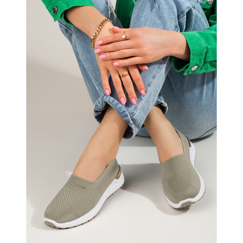 Deportivas mujer caladas Shelovet verde 2