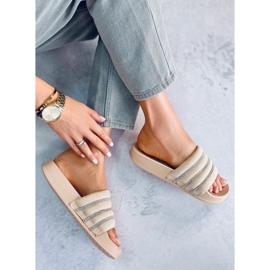 Chanclas Lynne Beige con pedrería 3