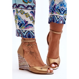 Sandalias Piel Cuña Laura Messi 2603/784 Oro dorado 8