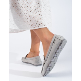 Mocasines de mujer en ante gris de Shelovet 3