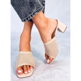 Greet Sandalias beige con tacón 2 Greet Sandalias beige con tacón 2