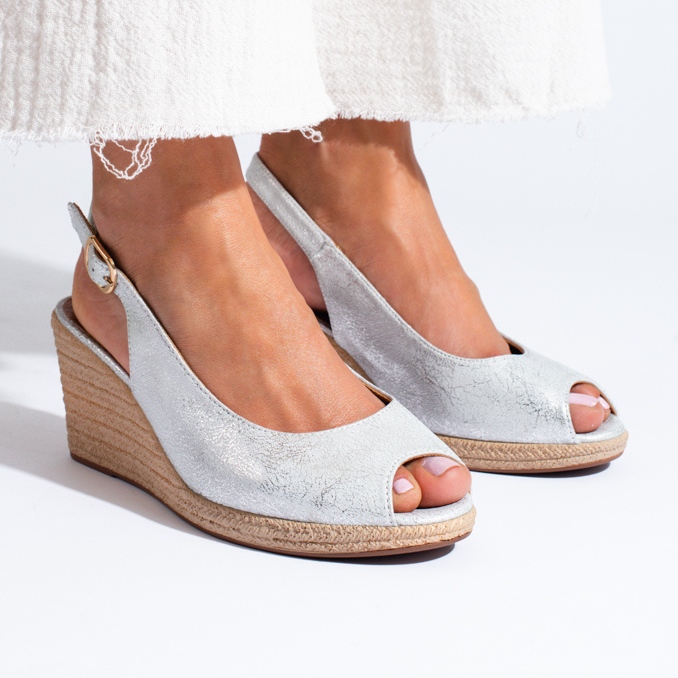 W. Potocki Elegantes sandalias plateadas con cuña de Potocki plata 1 W. Potocki Elegantes sandalias plateadas con cuña de Potocki plata 1