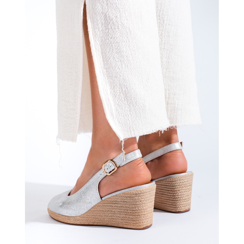 W. Potocki Elegantes sandalias plateadas con cuña de Potocki plata 2 W. Potocki Elegantes sandalias plateadas con cuña de Potocki plata 2