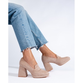 Zapatos de tacón beige de Vinceza 1