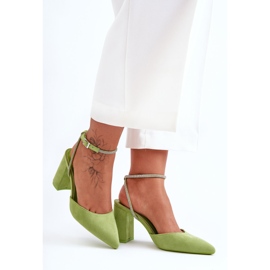 Salones De Ante Con Tira Decorativa Verde Lirosa 5