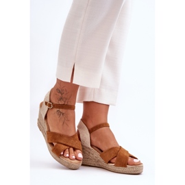 Sandalias con cuña trenzada Tessa Camel para mujer marrón 4
