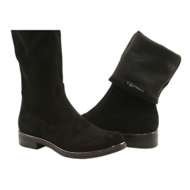 Botas de mujer sobre la rodilla Caprice negro 25510-41 044 6