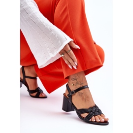 Sandalias De Cuero En Un Tacón Meriel Negro 4