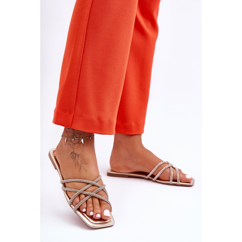 Pantuflas De Mujer Con Rayas Y Strass Golden Leomi dorado 1 Pantuflas De Mujer Con Rayas Y Strass Golden Leomi dorado 1