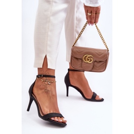 Sandalias de tacón alto Gedna en negro brillante 2