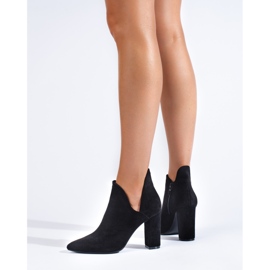 Botas de mujer Shelovet altas negras con corte negro 2