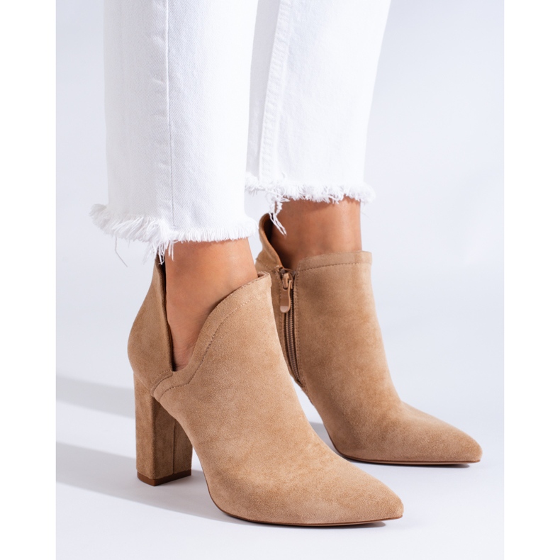 Botas de mujer High Shelovet beige con cut-out 1