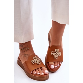 PG1 Pantuflas Mujer Piel Plataforma Con Adorno Marrón Azera 5