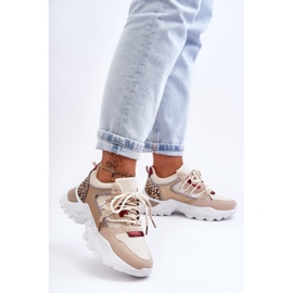 Zapatos Deportivos En Una Suela Masiva Beige Corena 8