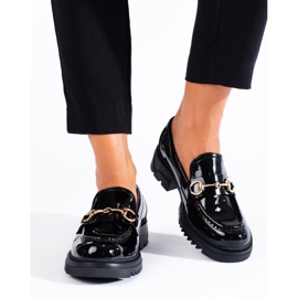 Mocasines lacados en negro de Shelovet 1