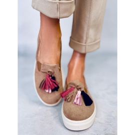 Salma Zapatillas Khaki con flecos beige 3
