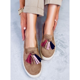 Salma Zapatillas Khaki con flecos beige 5