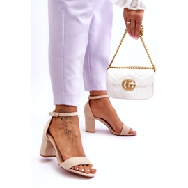 Sandalias beige ecológicas de las mujeres 2